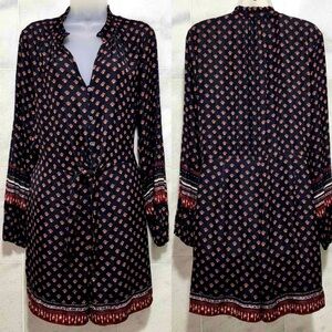 EUC Greylin by Anthropologie printed long sleeve tie, front vneck dress. Small.